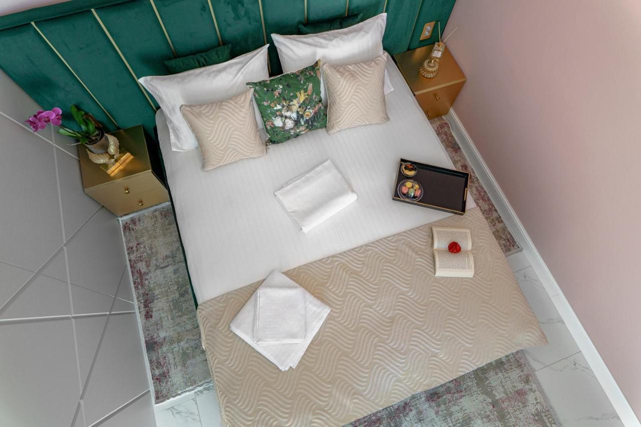 Del Mar Mamaia-Vega Studio Apartment Exterior photo